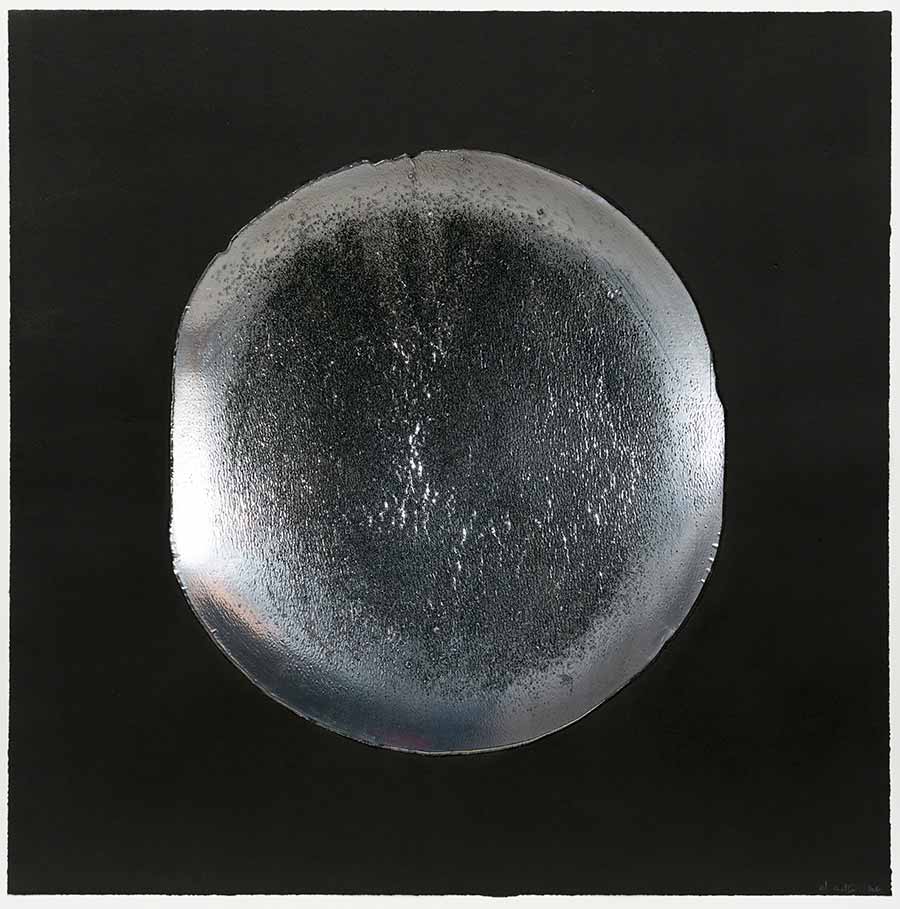 Untitled (from the Circular Series), ed. 3/3, 2016. Ink on Somerset 300gsm paper, with chine collé silver foil, 84.3 x 84.3 cm. 
