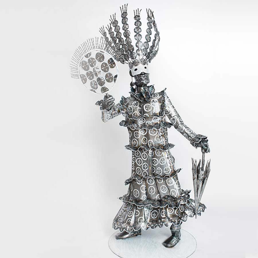 Sokari Douglas Camp, Ruffle Jonkonnu, 2022. Mild steel and acrylic paint, 264 x 124 cm. 